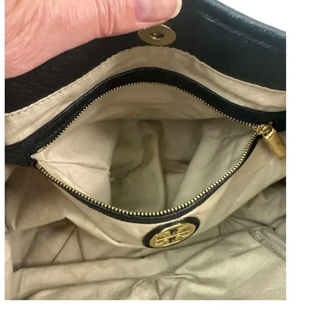 Tory Burch Amanda Slouchy Hobo Black Pebbled Leather‎ Gold Logo